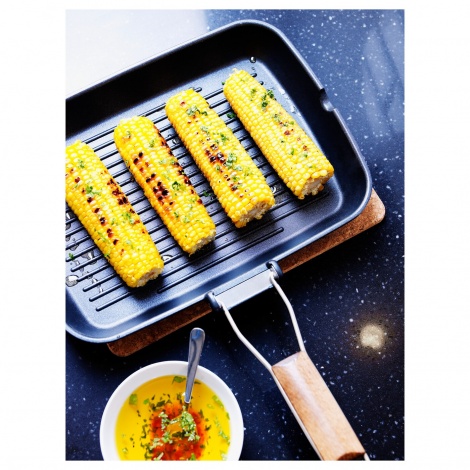 Сковорода-гриль IKEA GRILLA 36х26 см  500.550.85