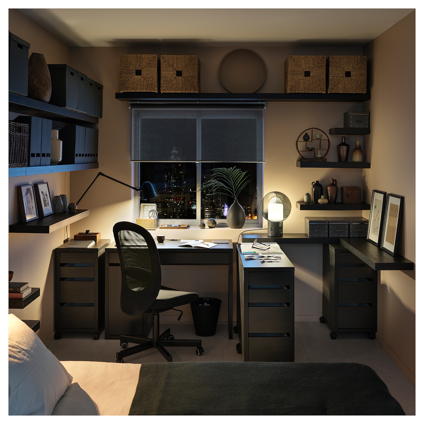 Письменный стол IKEA MICKE 102.447.43